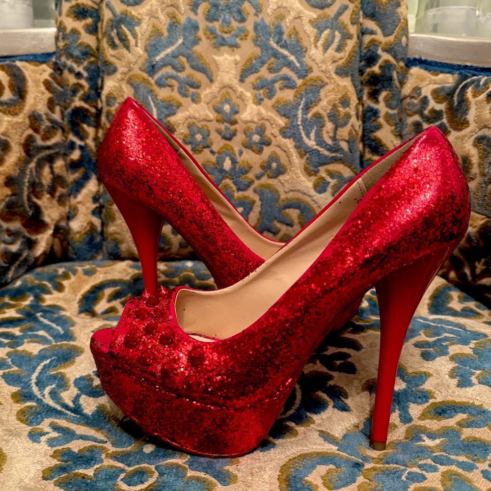 Elegant Red Glitter Peep-Toe Heels